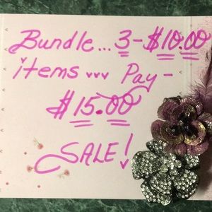 Bundle  3 $10 items only pay $15💗🎁